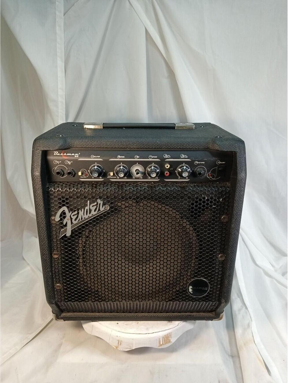 Fender Bassman 25 Bass Combo Amplifier 25W PR 422 Solid State Wedge Used